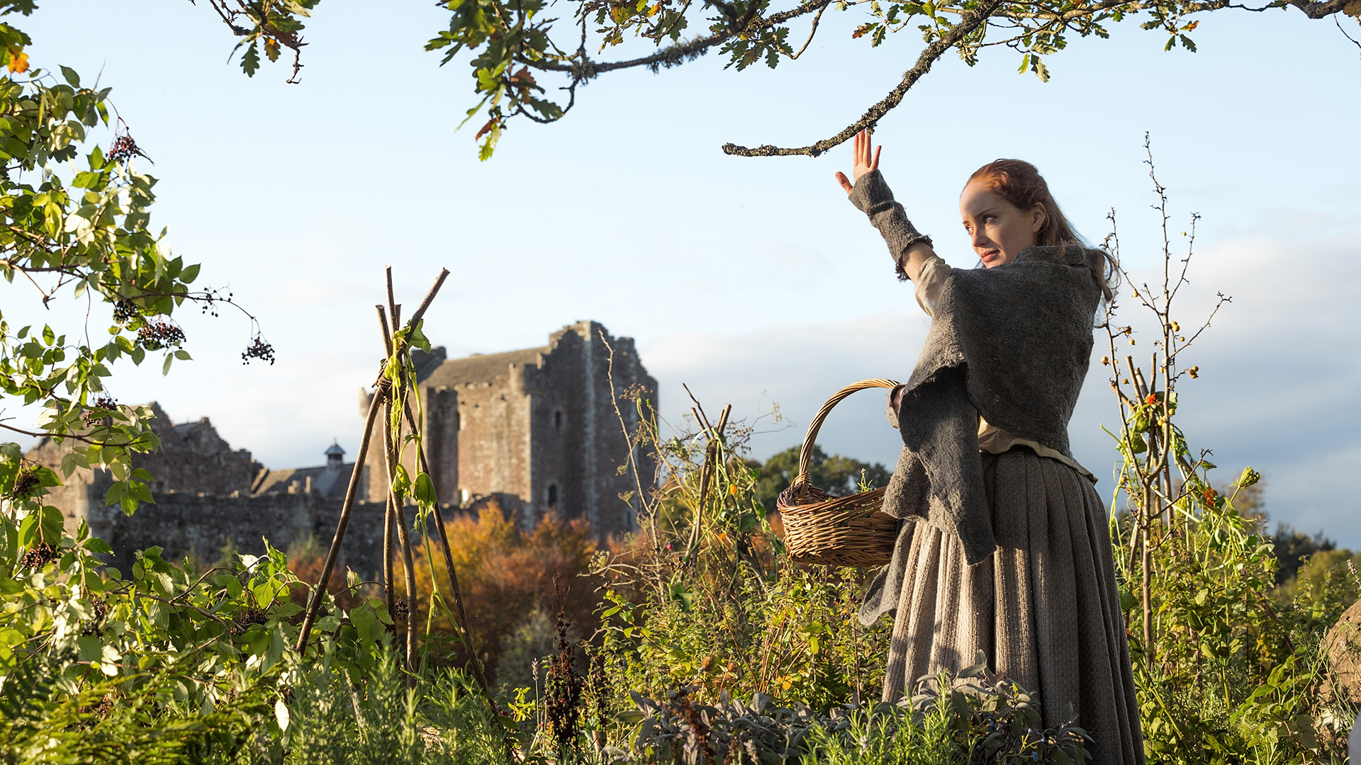 Herb Garden Castle Leoch - HD Wallpaper 