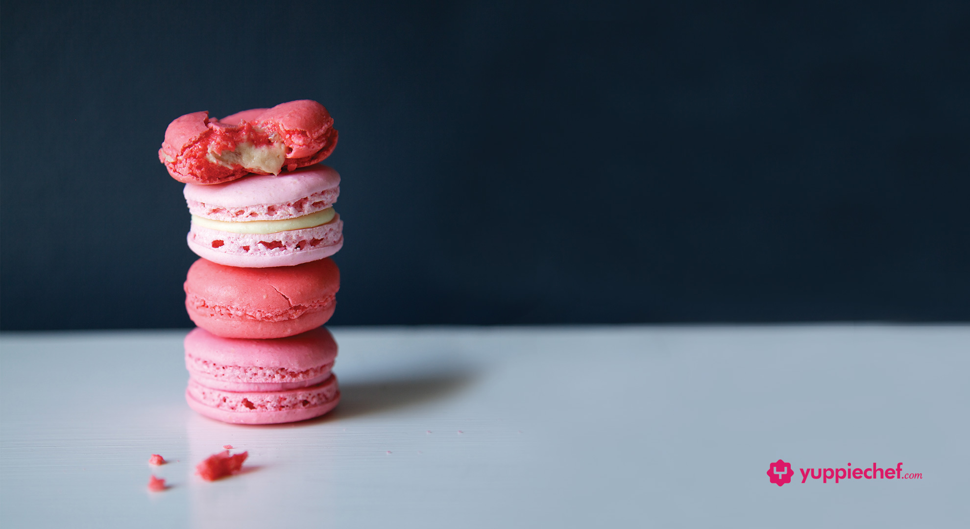 Cute Colorful Macaroons - HD Wallpaper 