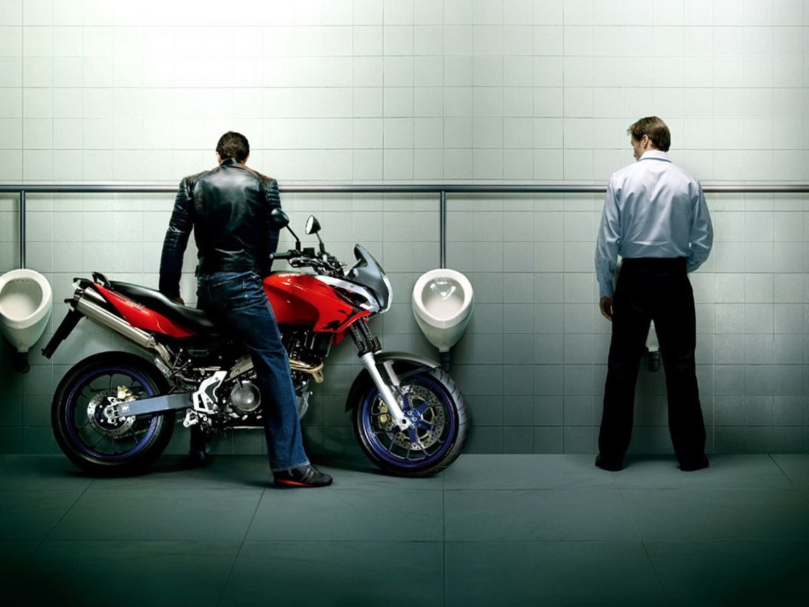 Motorcycle Funny - HD Wallpaper 