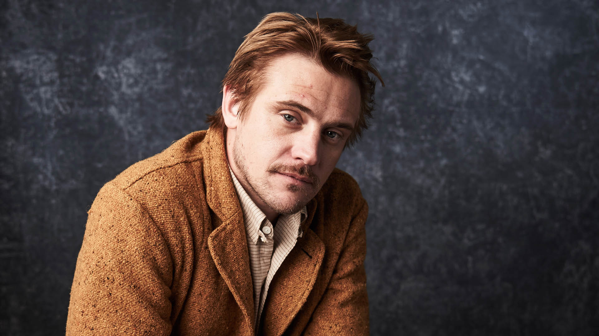 Pedro Pascal Narcos Wallpaper Px ~ Hdwallsource Narcos - Boyd Holbrook Age - HD Wallpaper 