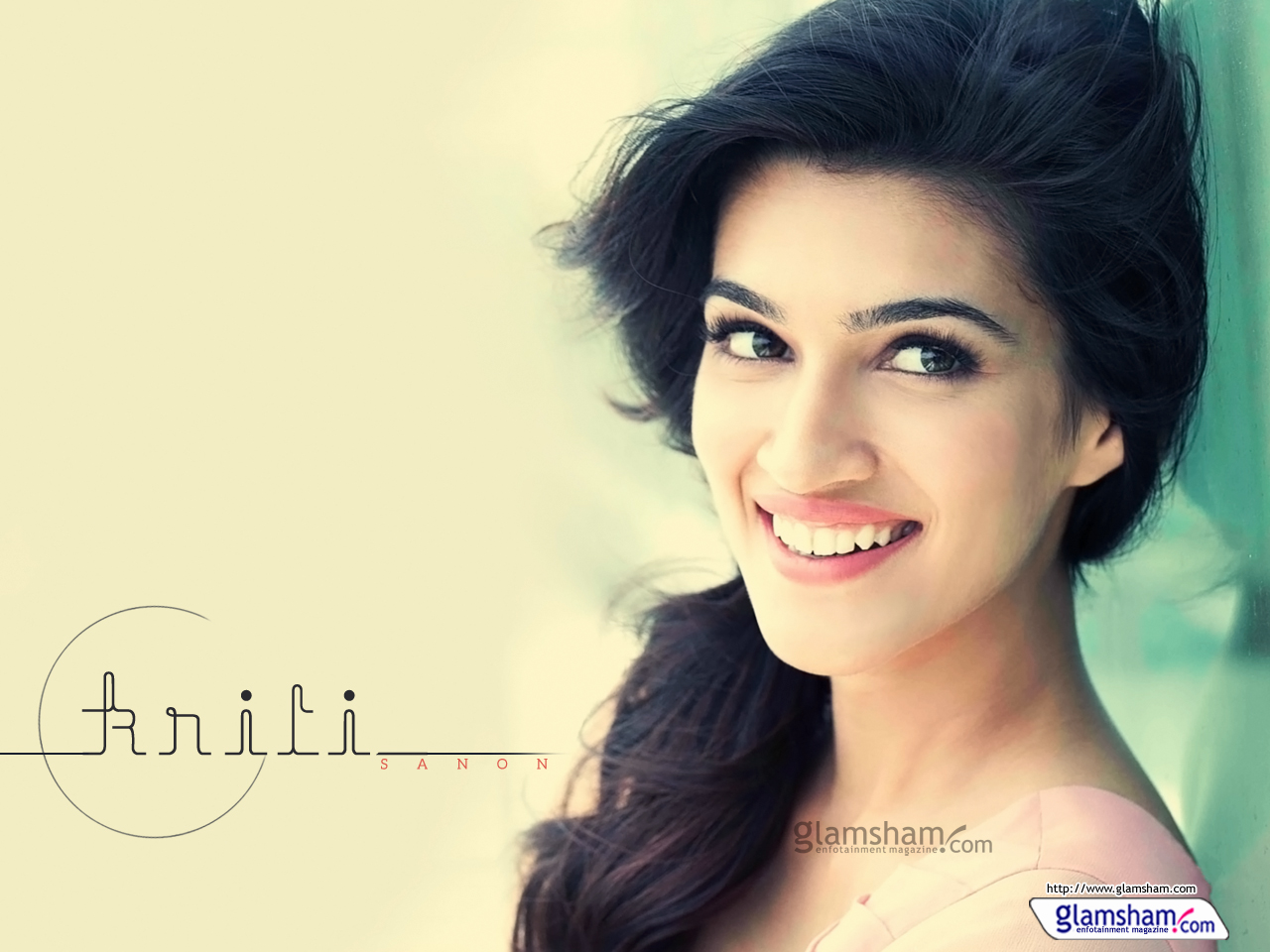 Kriti Sanon Wallpaper For Mobile - HD Wallpaper 