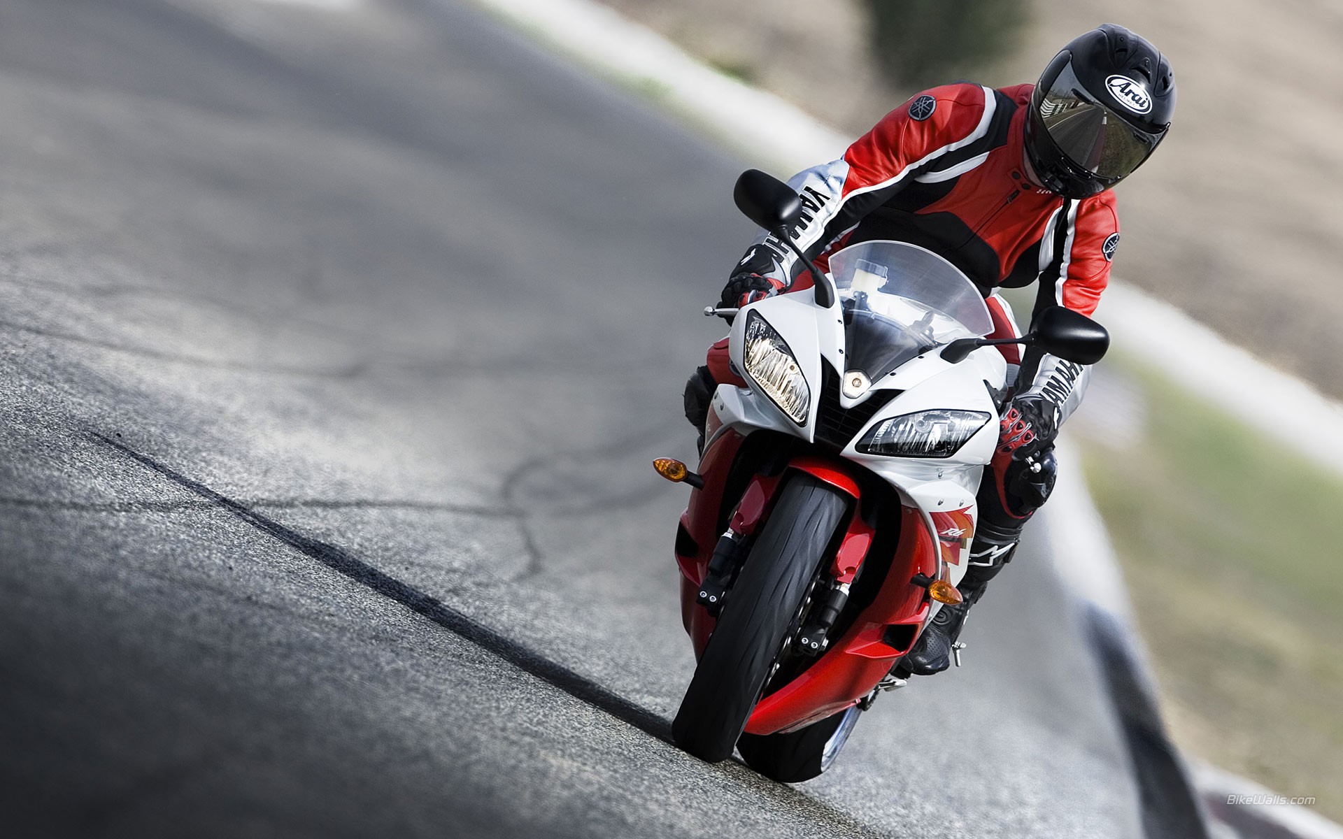 Hd Race Photos, Wind, Motorbike Races, Bike, Helmets, - Yamaha R6 Wallpaper Hd - 1920x1200 Wallpaper Hd Race Photos, Wind, Motorbike Races, Bike, Helmets, - Yamaha R6 Wallpaper Hd - 1920x1200 Wallpaper
