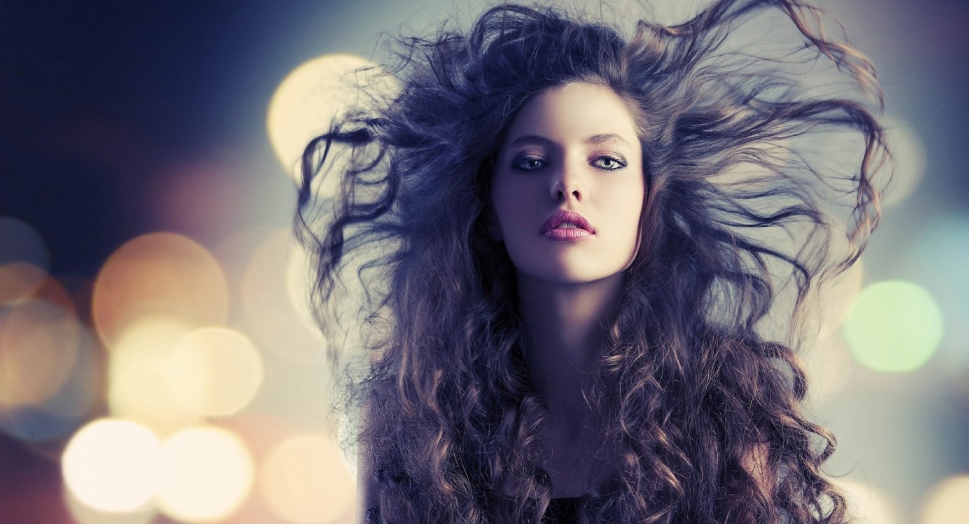 Fashion Girl Hair Attitude Wallpapers Hd - Girl With Curly Hair - HD Wallpaper 