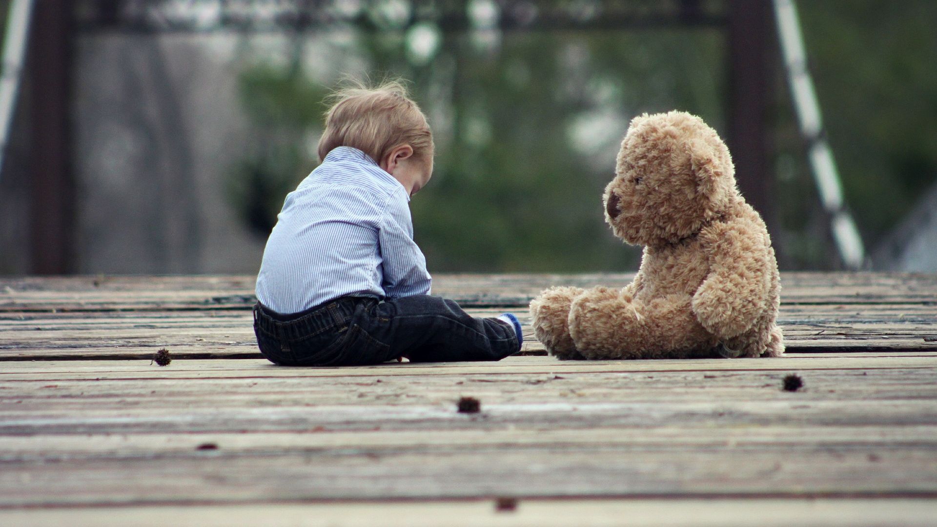 Cute Baby With Teddy Bear - Baby With Teddy Bear - HD Wallpaper 