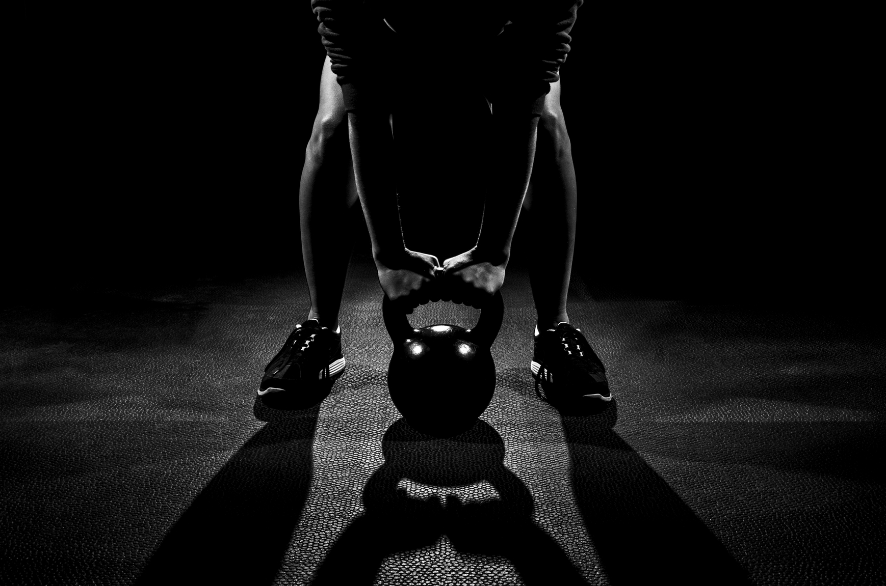 Black And White Kettlebell Workout - HD Wallpaper 