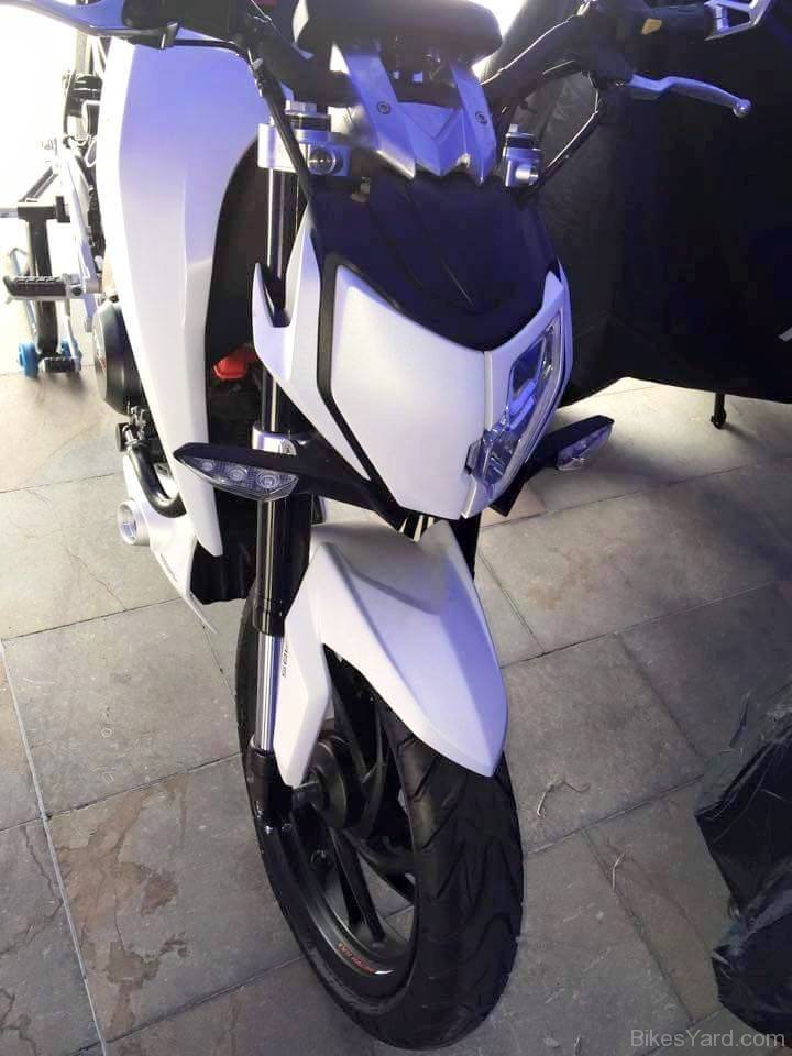 Tvs Apache Rtr 200cc Headlight Photo -gg08 - HD Wallpaper 