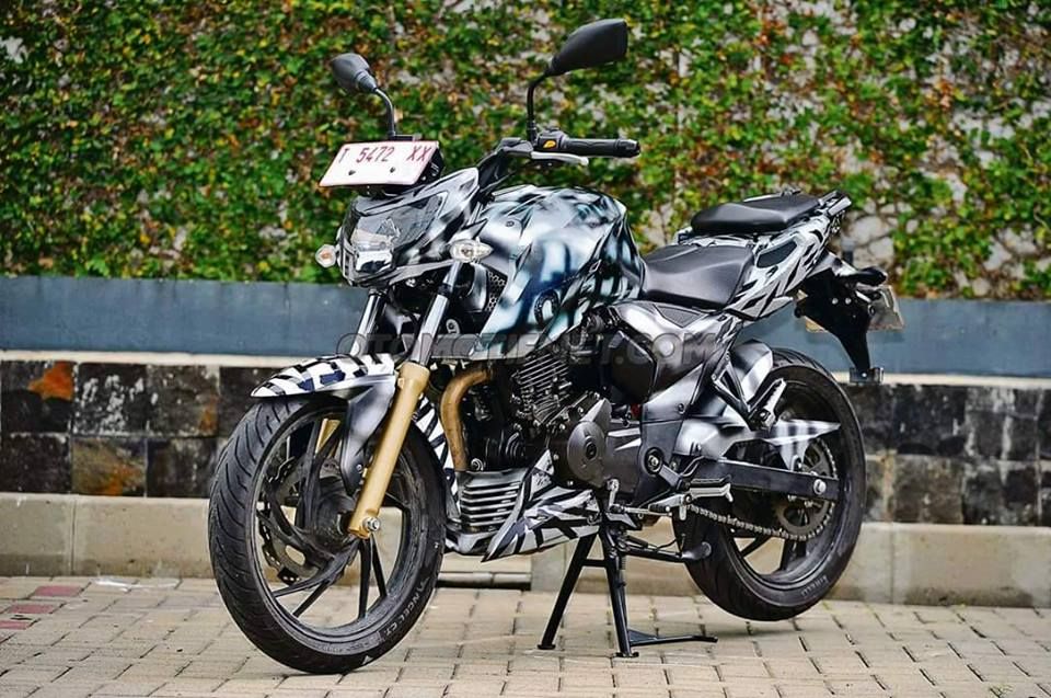 Tvs Apache Rtr - Blue Apache Rtr 200 4v - 960x637 Wallpaper Tvs Apache Rtr - Blue Apache Rtr 200 4v - 960x637 Wallpaper