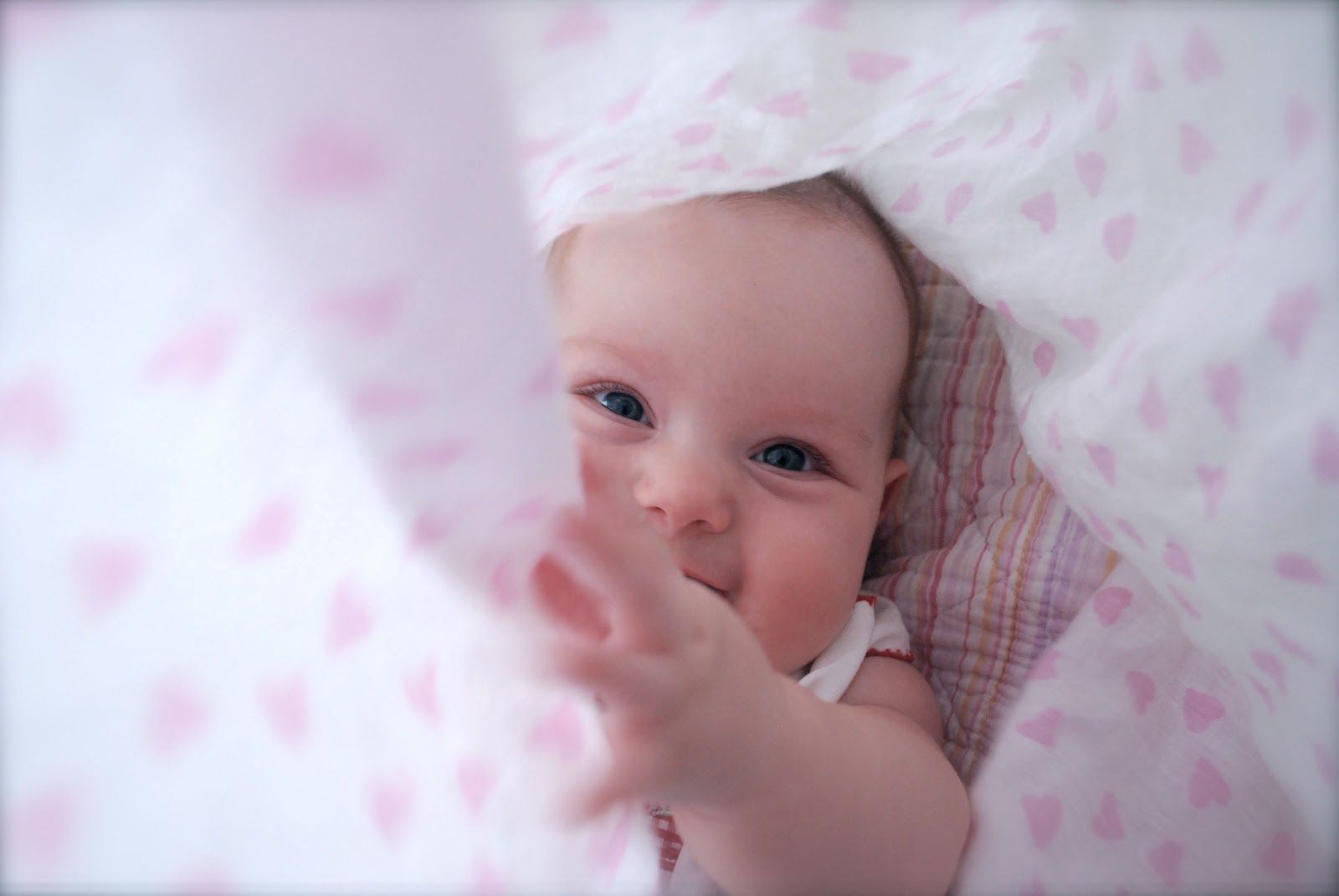 Cute New Born Baby - 1600x1071 Wallpaper Cute New Born Baby - 1600x1071 Wallpaper