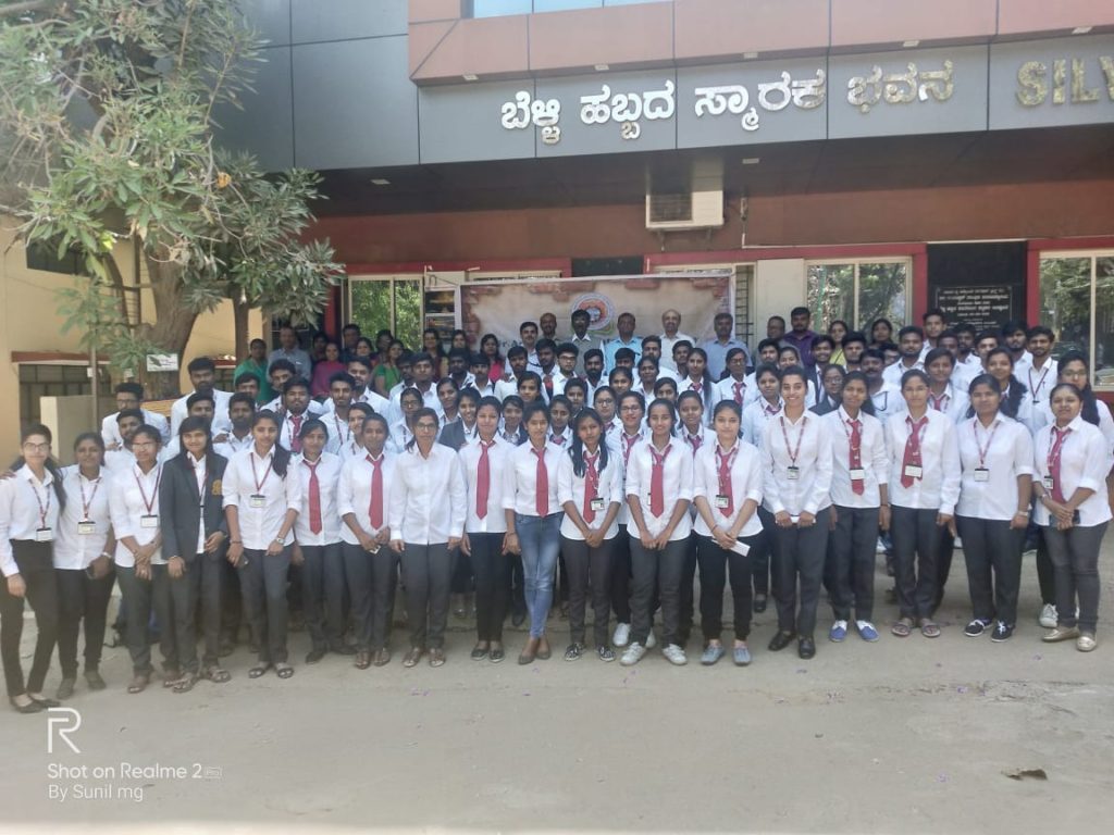 High School - HD Wallpaper 