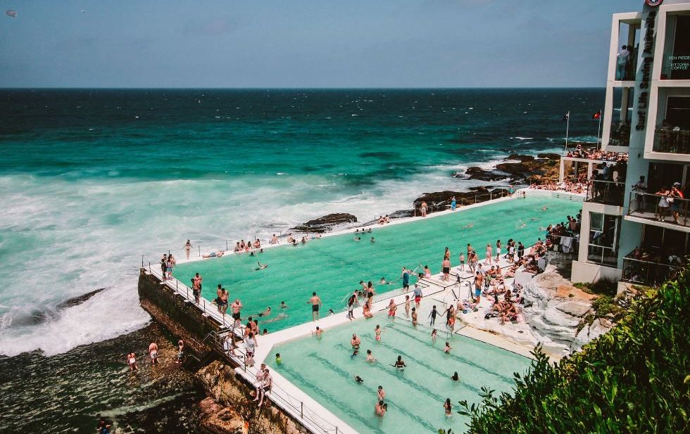 Beautiful Australia Beach Wallpaper - Bondi Icebergs Club - HD Wallpaper 