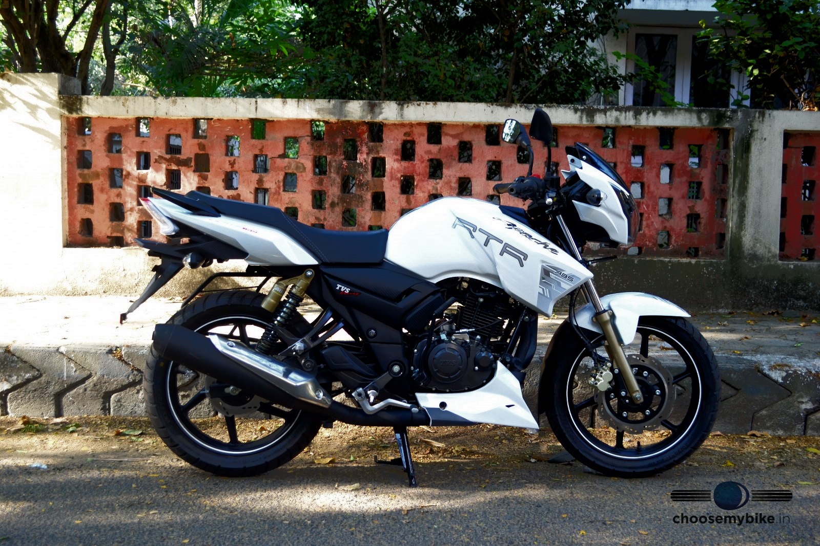 Tvs Apache 180 Abs Review - HD Wallpaper 