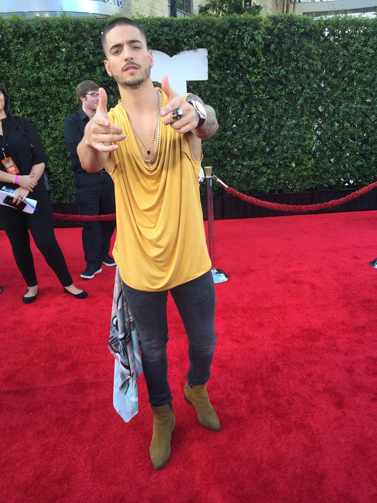 Maluma Wallpaper Iphone 6 - HD Wallpaper 