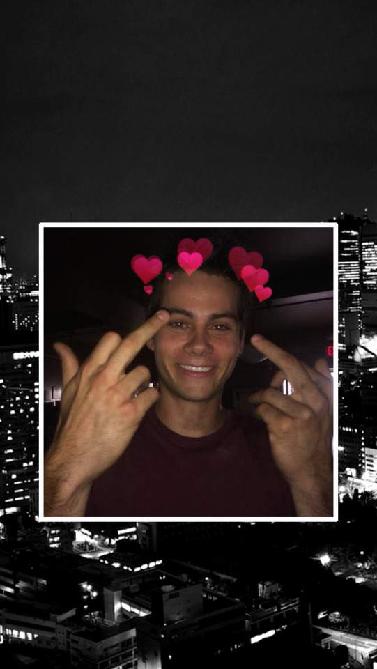 Dylan O Brien Smile - HD Wallpaper 