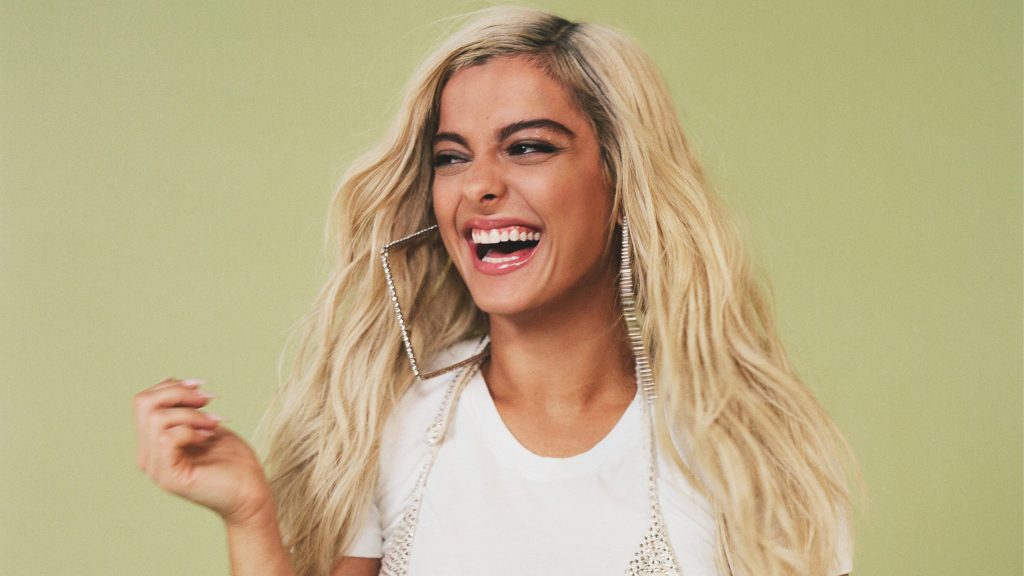Bebe Rexha Teen Vogue 2018 Wallpaper - Bebe Rexha - HD Wallpaper 