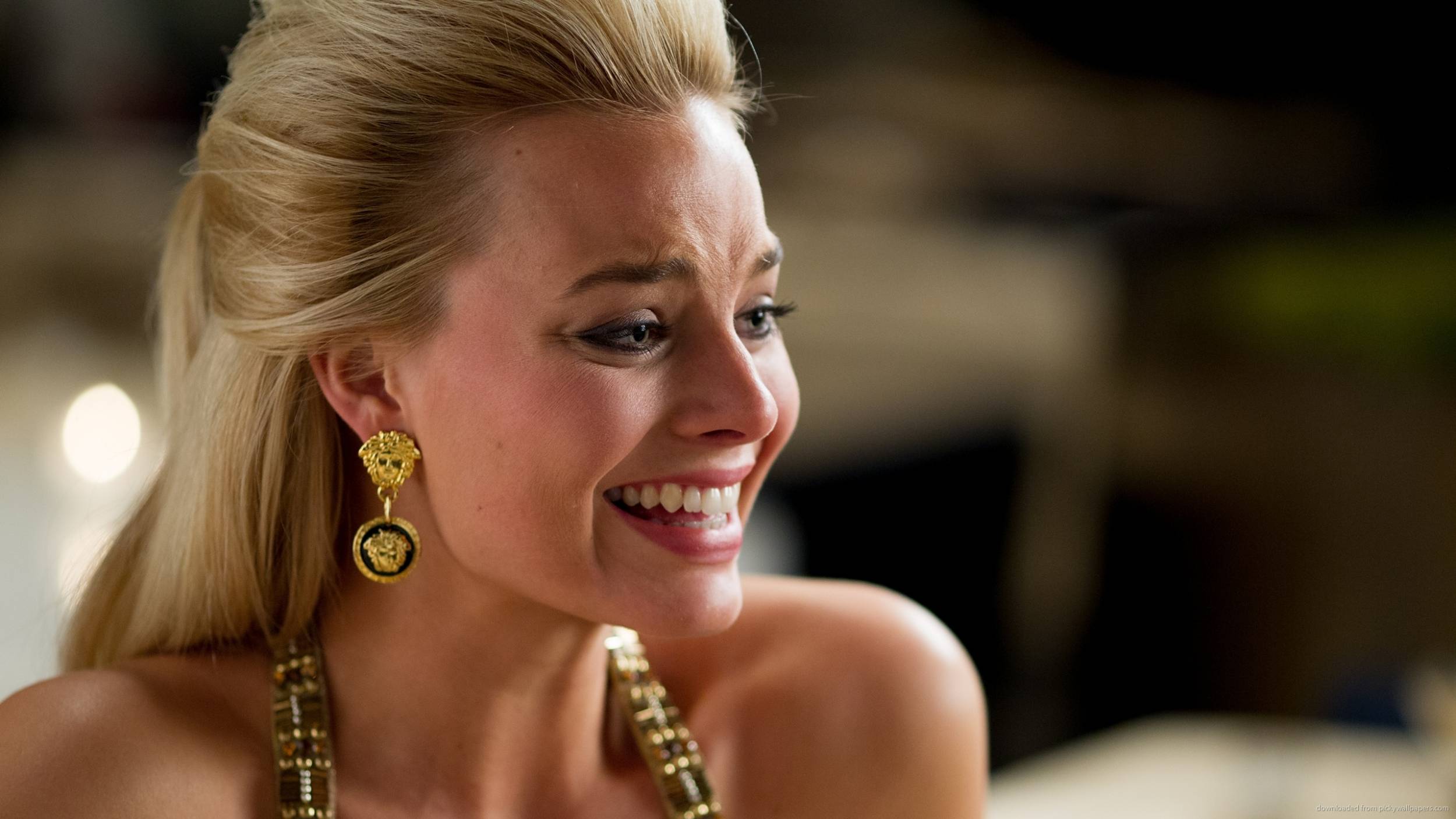 Margot Robbie Wolf Of Wall Street Desktop Wallpaper - Margot Robbie - HD Wallpaper 