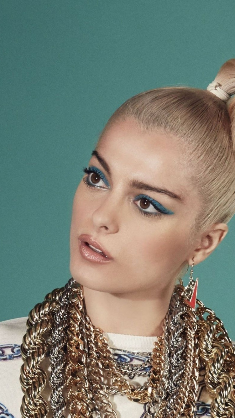 Bebe Rexha, Makeup, Blonde, Wallpaper - Bebe Rexha - HD Wallpaper 