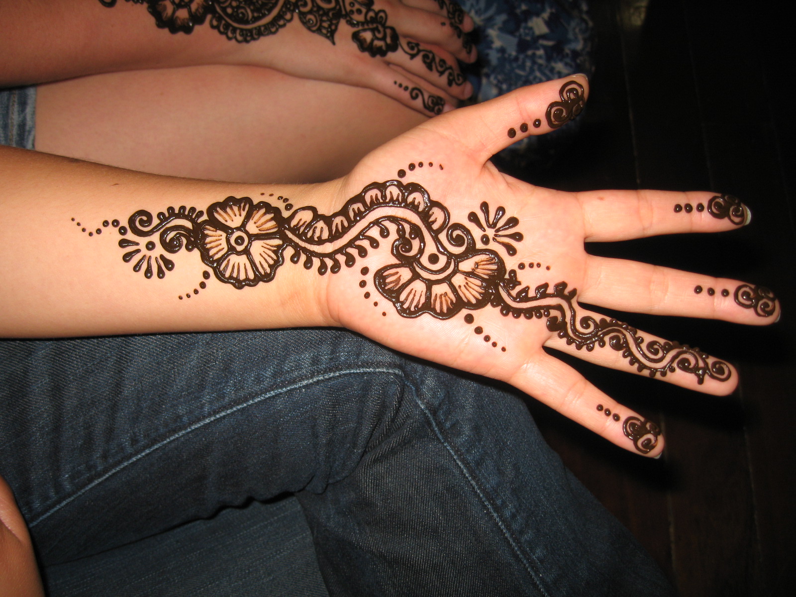 Mehndi Design For Girl - HD Wallpaper 