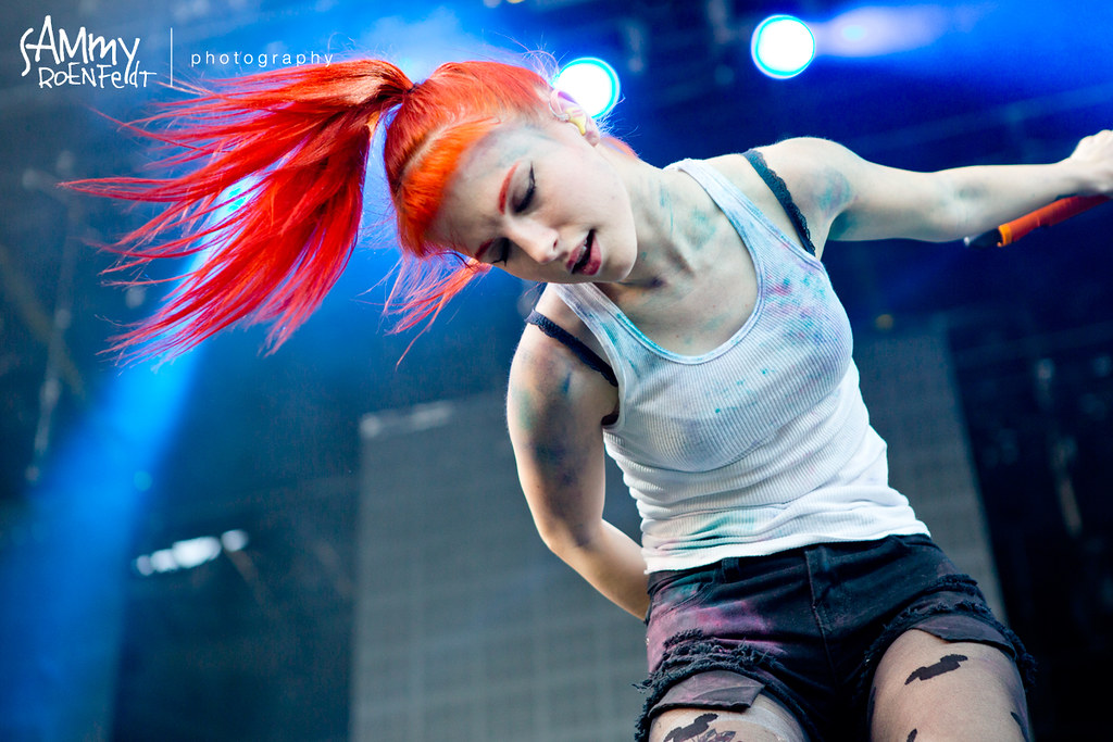 Hayley Williams American Singer Hd Wallpaper - Hd Wallpapers Hayley Williams Hd - HD Wallpaper 