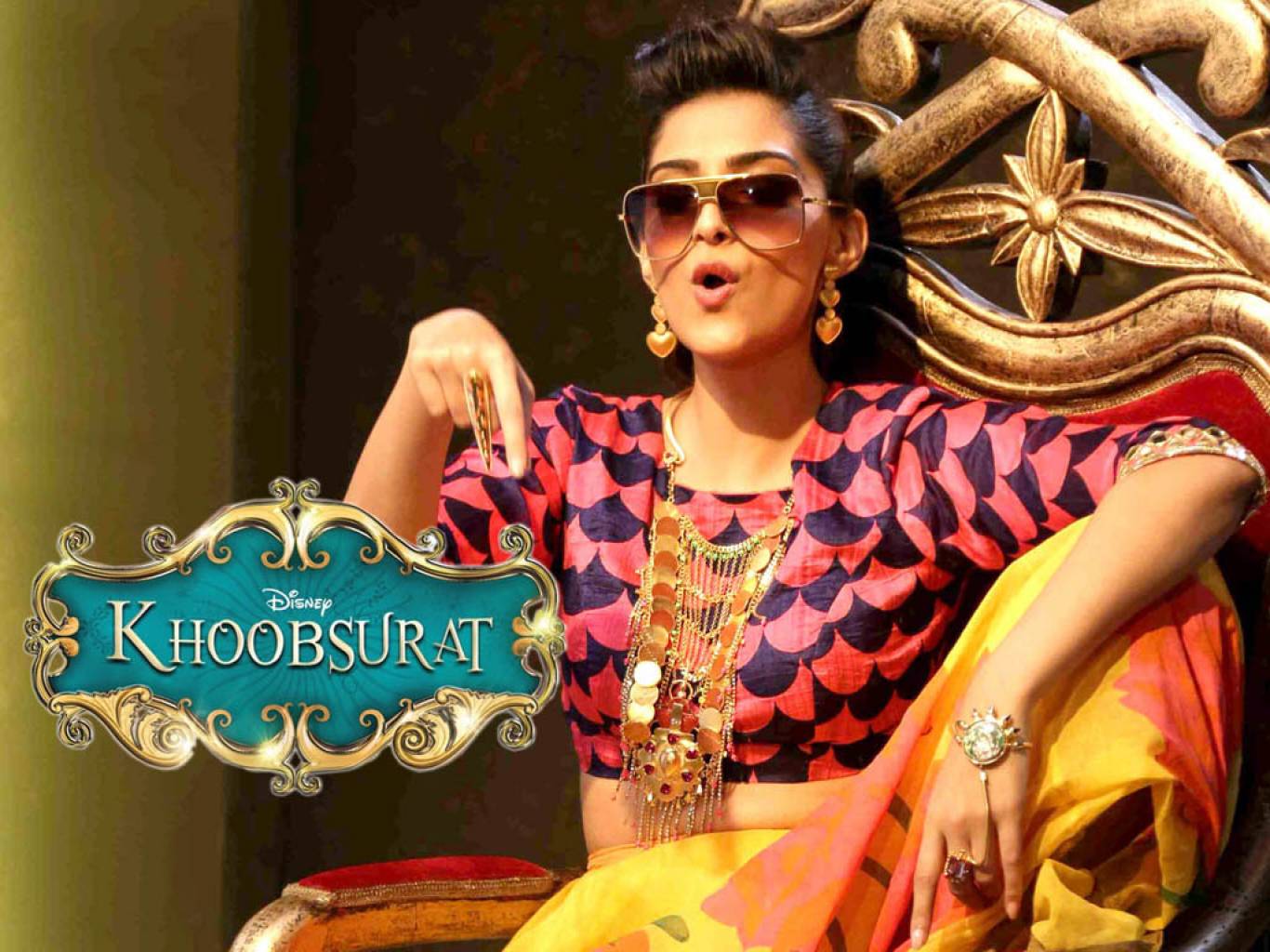 Khoobsurat Wallpapers - Sonam Kapoor Abhi Toh Party Shuru - HD Wallpaper 