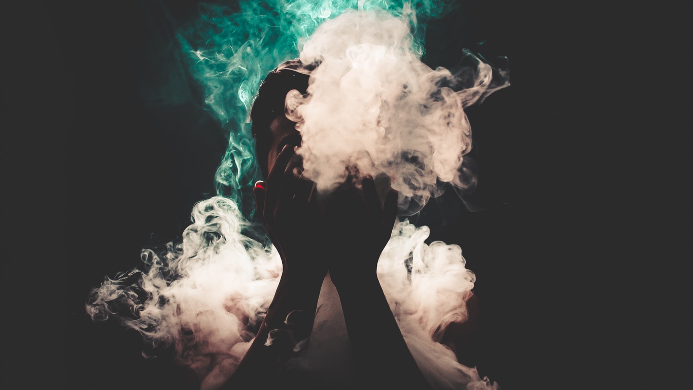 Wallpaper Man, Smoke, Hands, Colorful Smoke - Smoke Wallpaper For Laptop - HD Wallpaper 