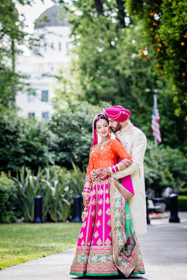 Sikh Punjabi Indian Bride And Groom Wedding Portrait - Punjabi Wedding Portrait - HD Wallpaper 