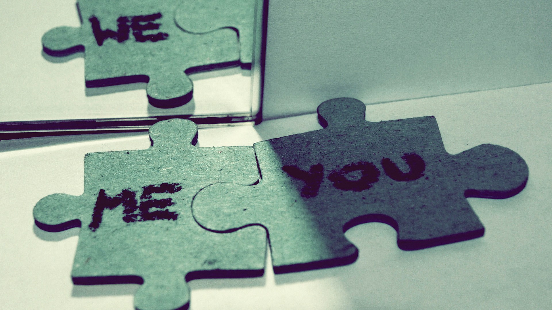 Love Hd Wallpapers Download - Me And You Puzzle - HD Wallpaper 