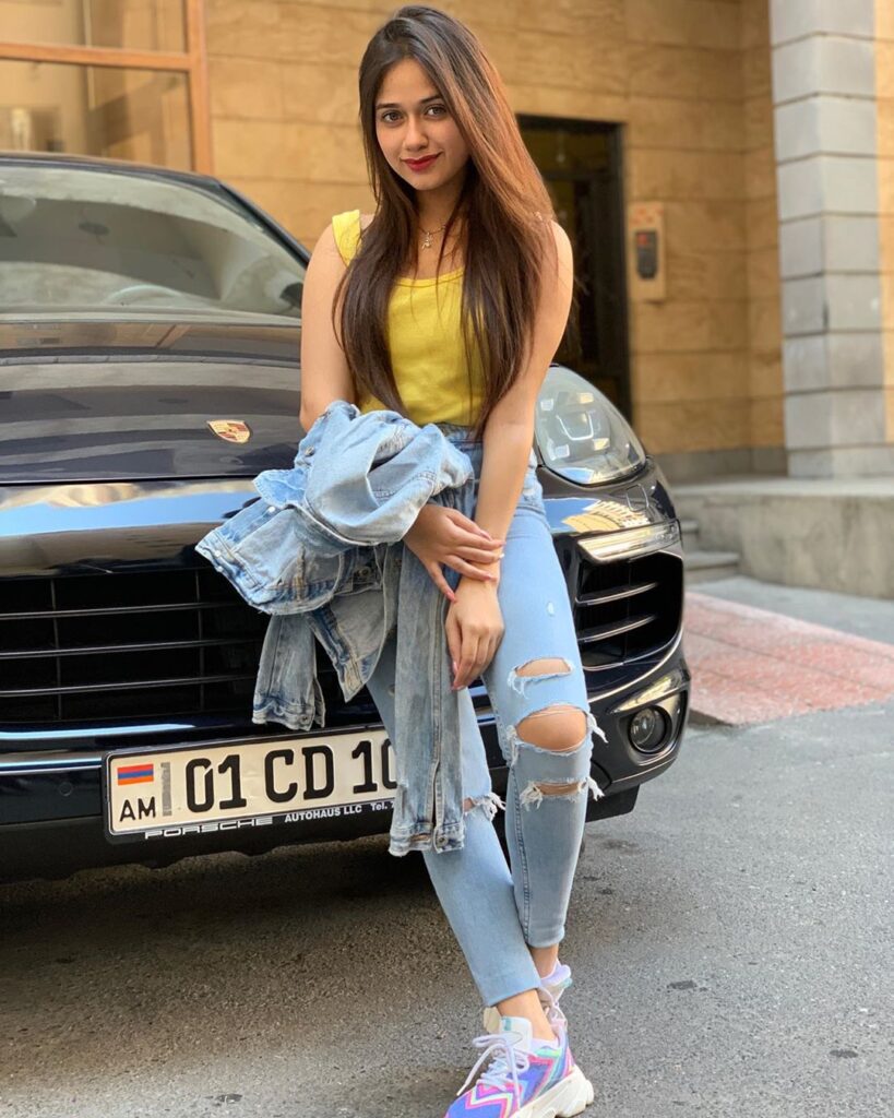 Jannat Zubair Instagram - HD Wallpaper 