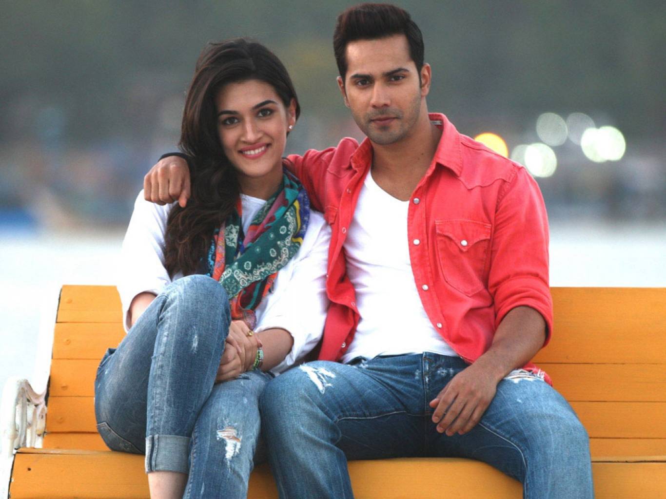 Dilwale Wallpapers - Dilwale Varun And Kriti - 1366x1024 Wallpaper - Dilwale Wallpapers - Dilwale Varun And Kriti - 1366x1024 Wallpaper -