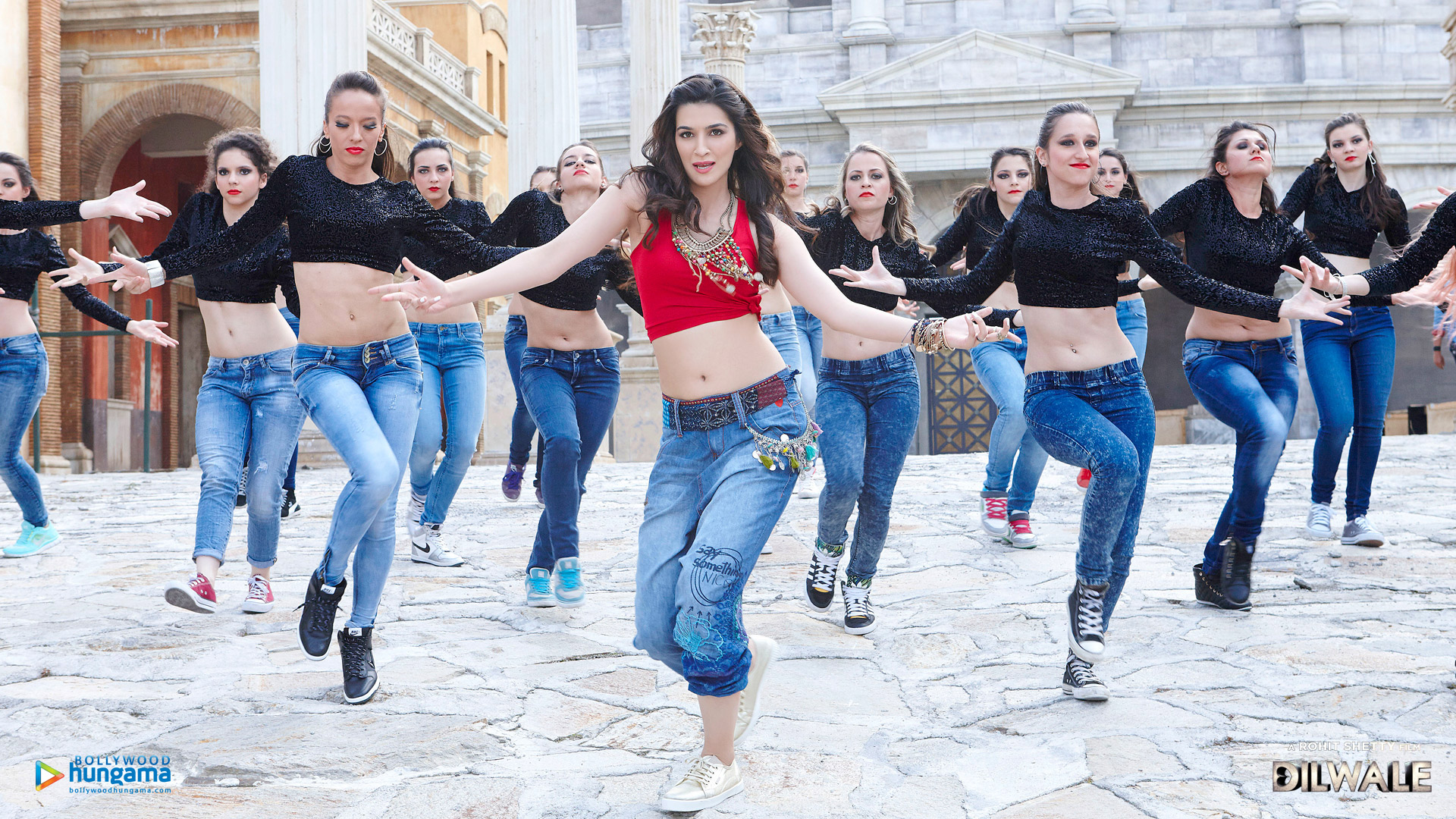 kriti sanon dress in manma emotion buy online