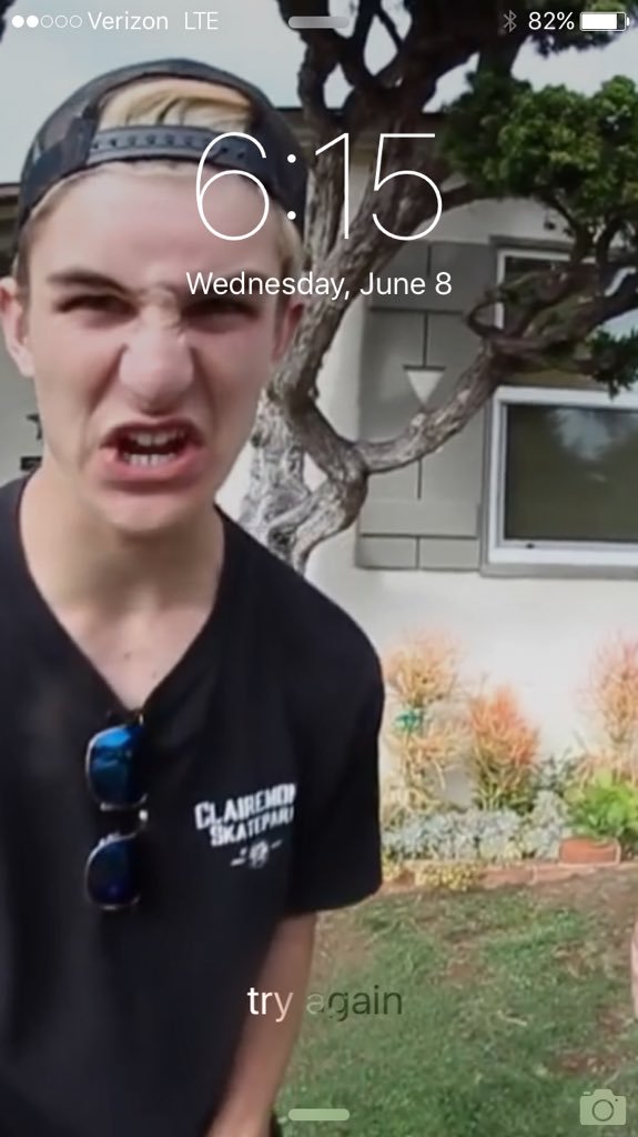 Photo Caption - HD Wallpaper 