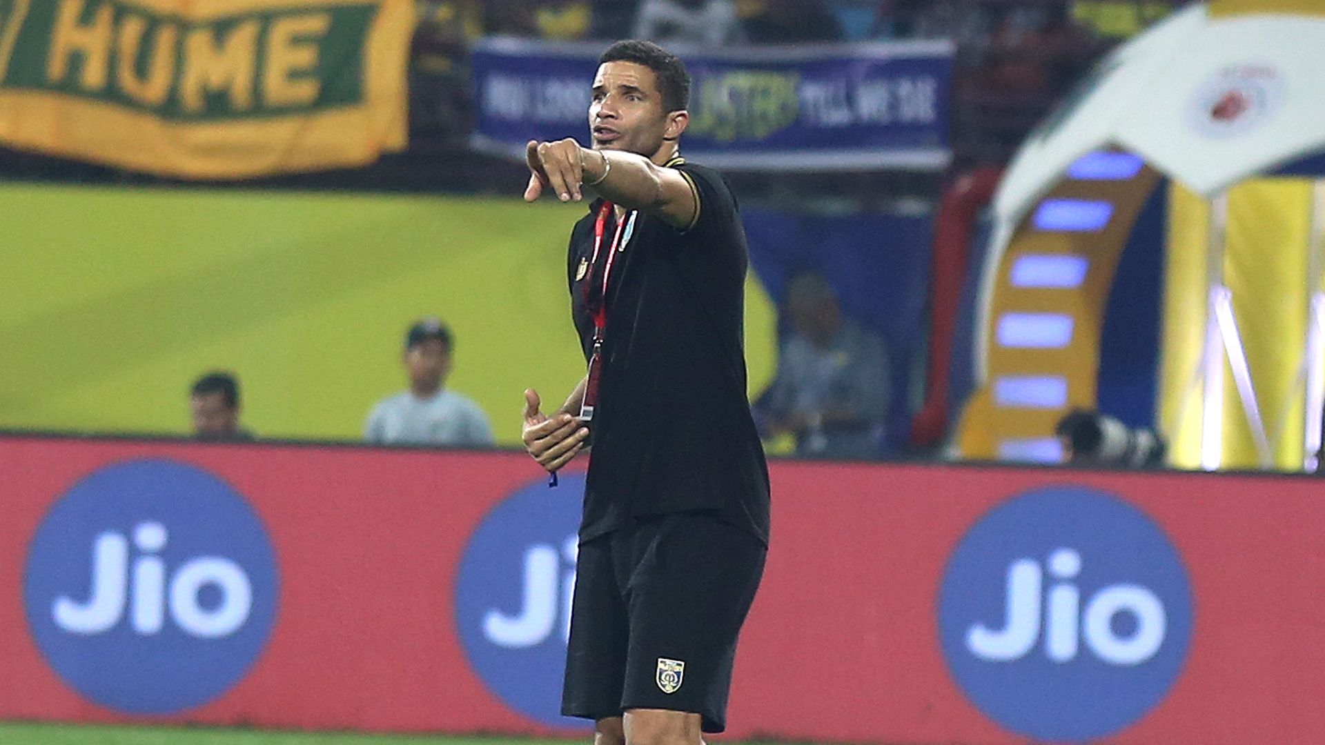 Kerala Blasters&apos - Isl 2017 18 Delhi Dynamos Vs Kerala Blasters - HD Wallpaper 