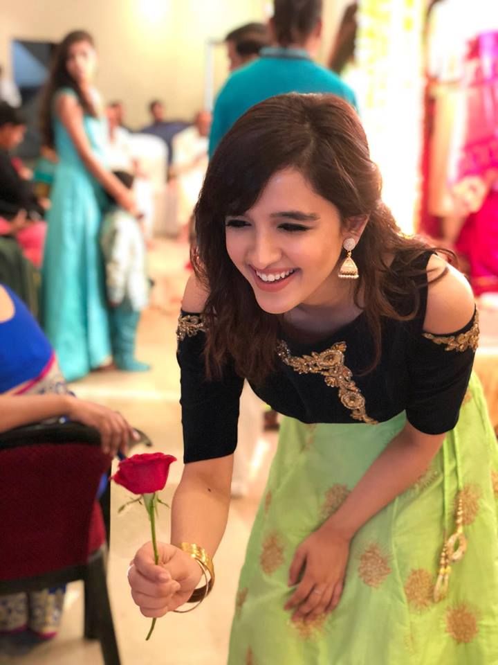 Shirley Setia Cute Hd - HD Wallpaper 