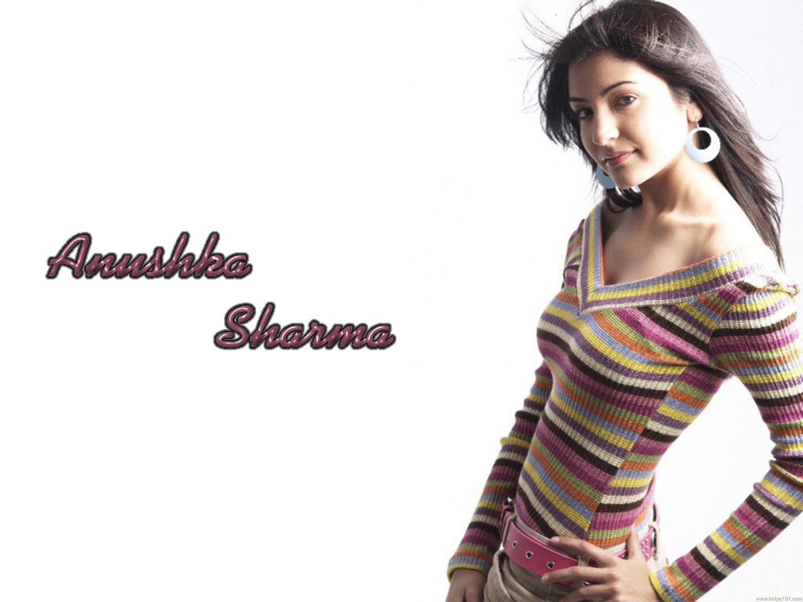 Anushka Sharma In Rab Ne Bana Di Jodi Movie - HD Wallpaper 