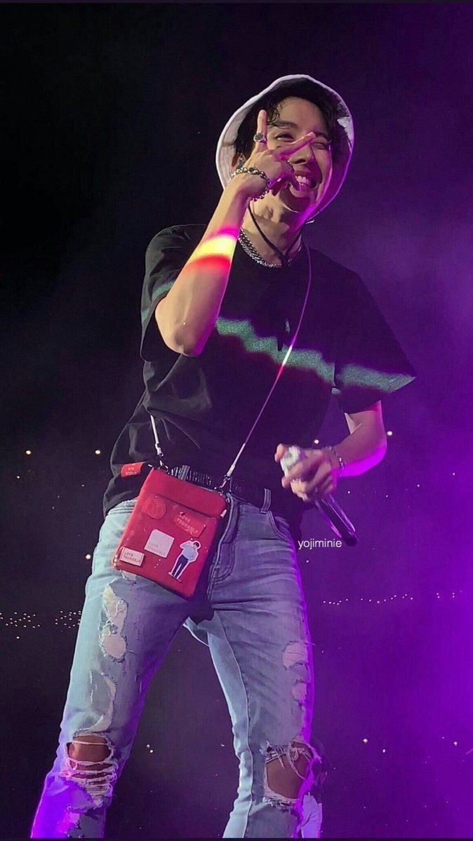 Hoseok Fan Taken Concert - HD Wallpaper 