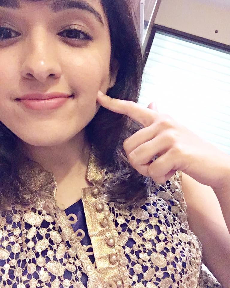 Shirley Setia Hd Wallpaper - HD Wallpaper 