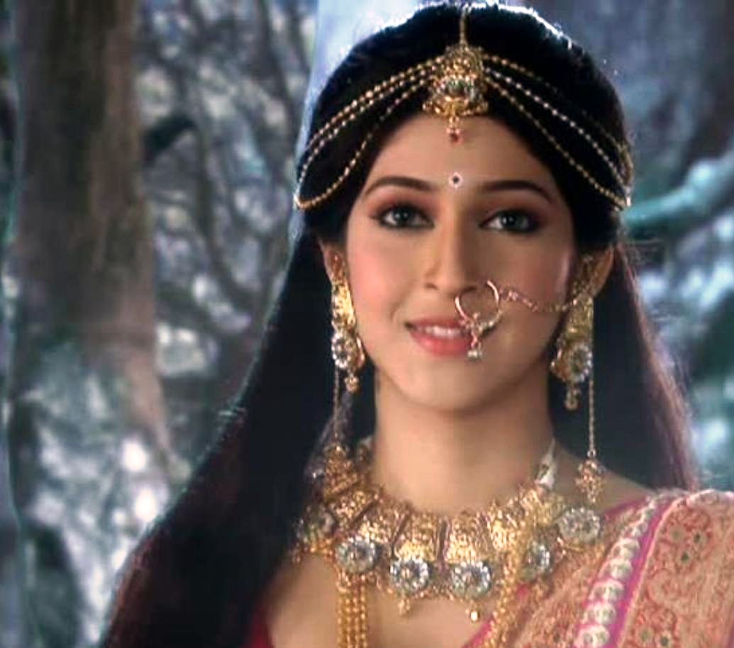 Sonarika Bhadoria As Parvati In Devon Ke Dev Mahadev - HD Wallpaper 