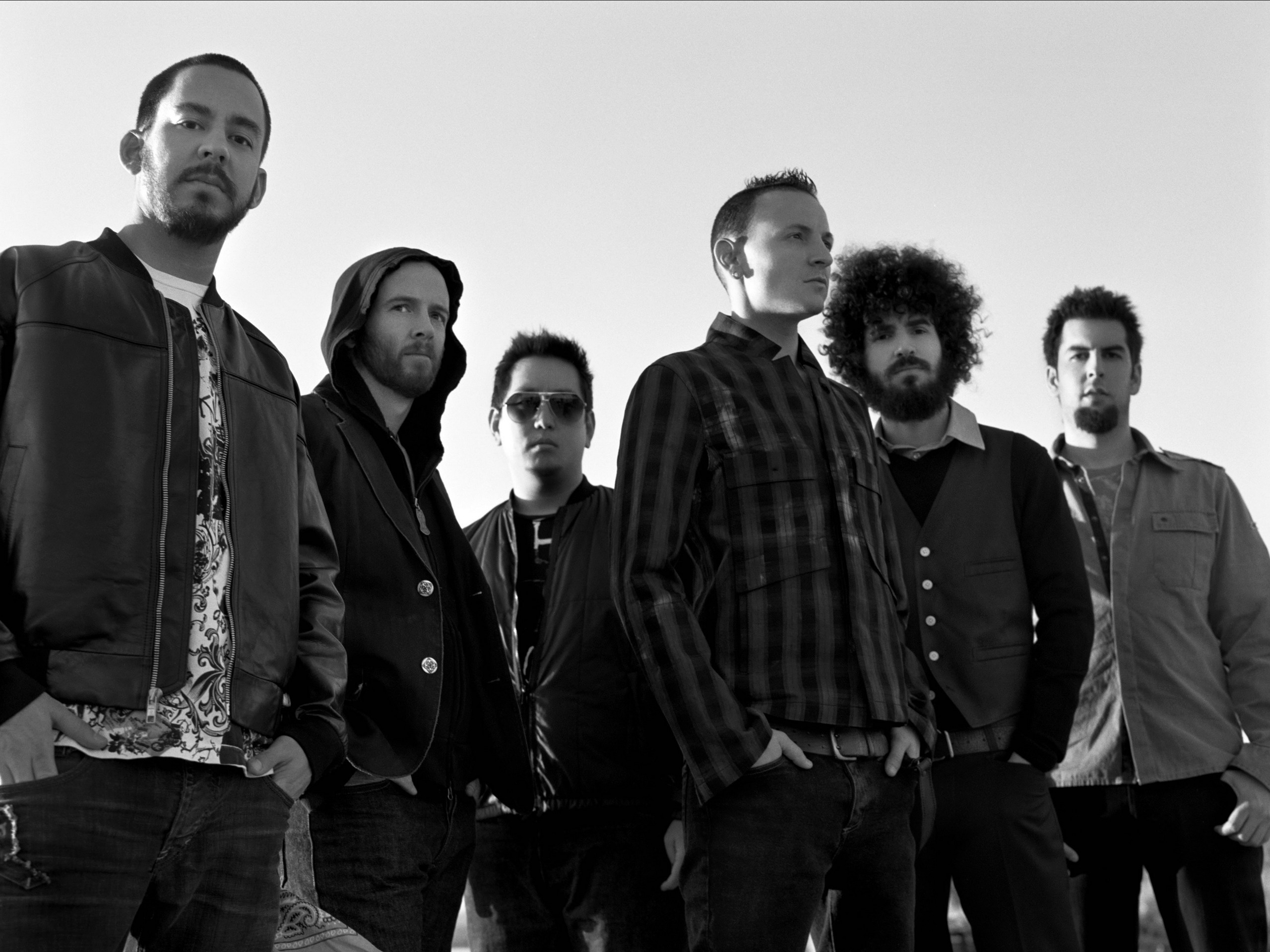 Linkin Park Minutes To Midnight Photoshoot - HD Wallpaper 