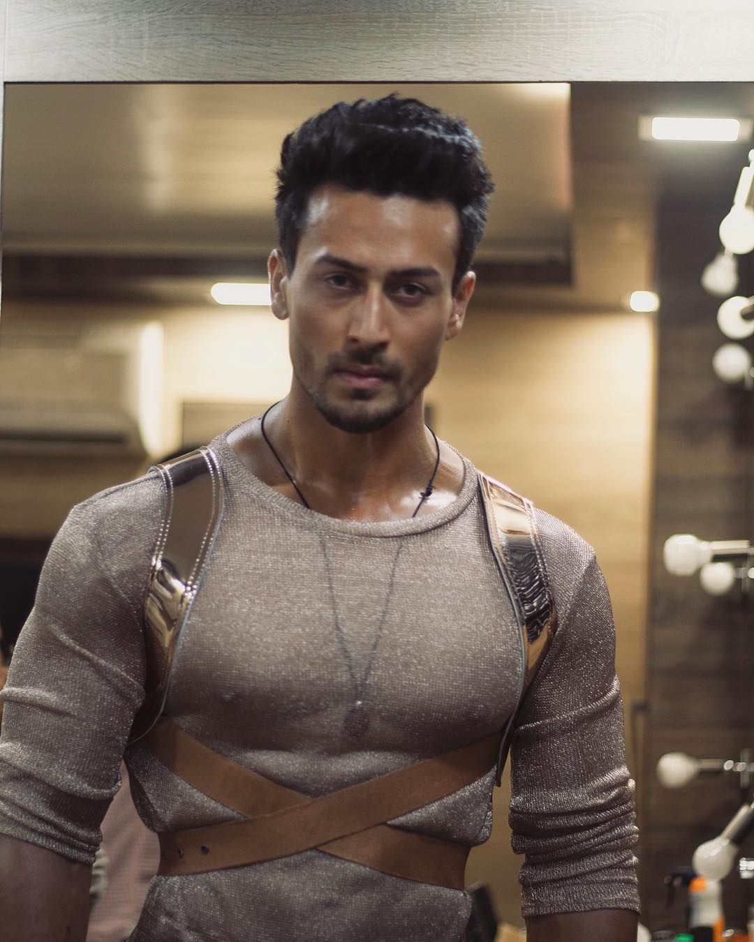 Tiger Shroff Images Hd - 1080x1350 Wallpaper Tiger Shroff Images Hd - 1080x1350 Wallpaper