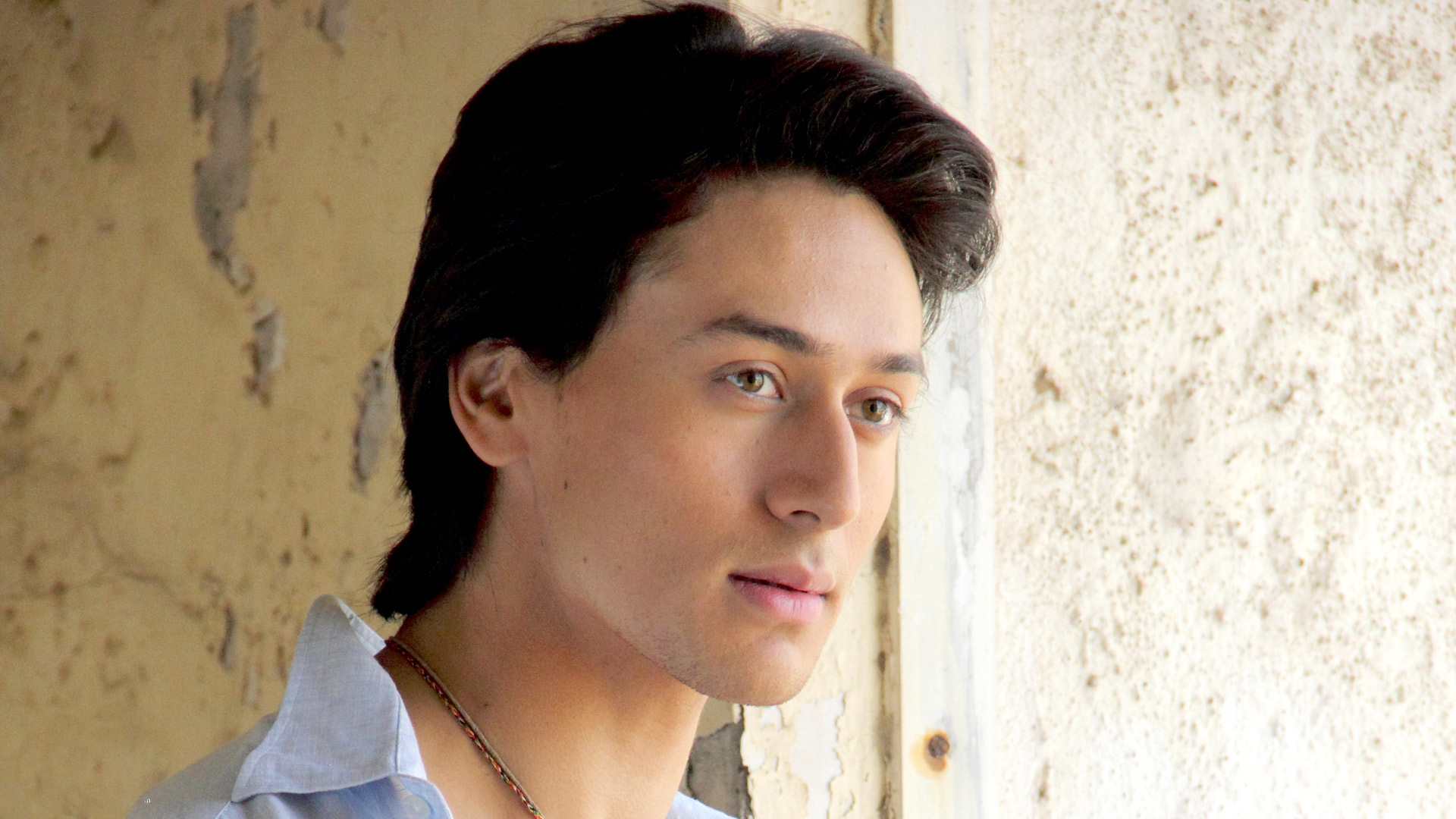 Tiger Shroff New Closeup Pics - HD Wallpaper 