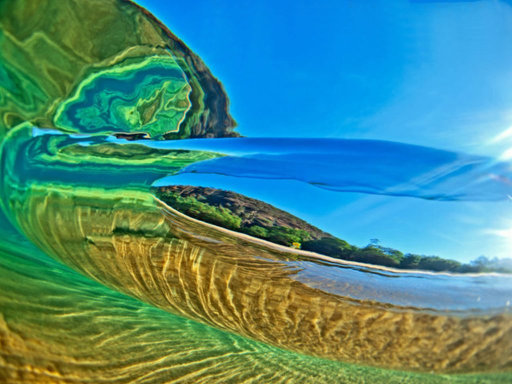 Wave Shot - HD Wallpaper 