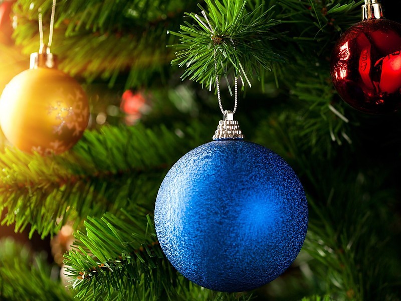Nice Beautiful Blue Christmas Ball Wallpaper - Christmas Wallpaper 4 3 - HD Wallpaper 