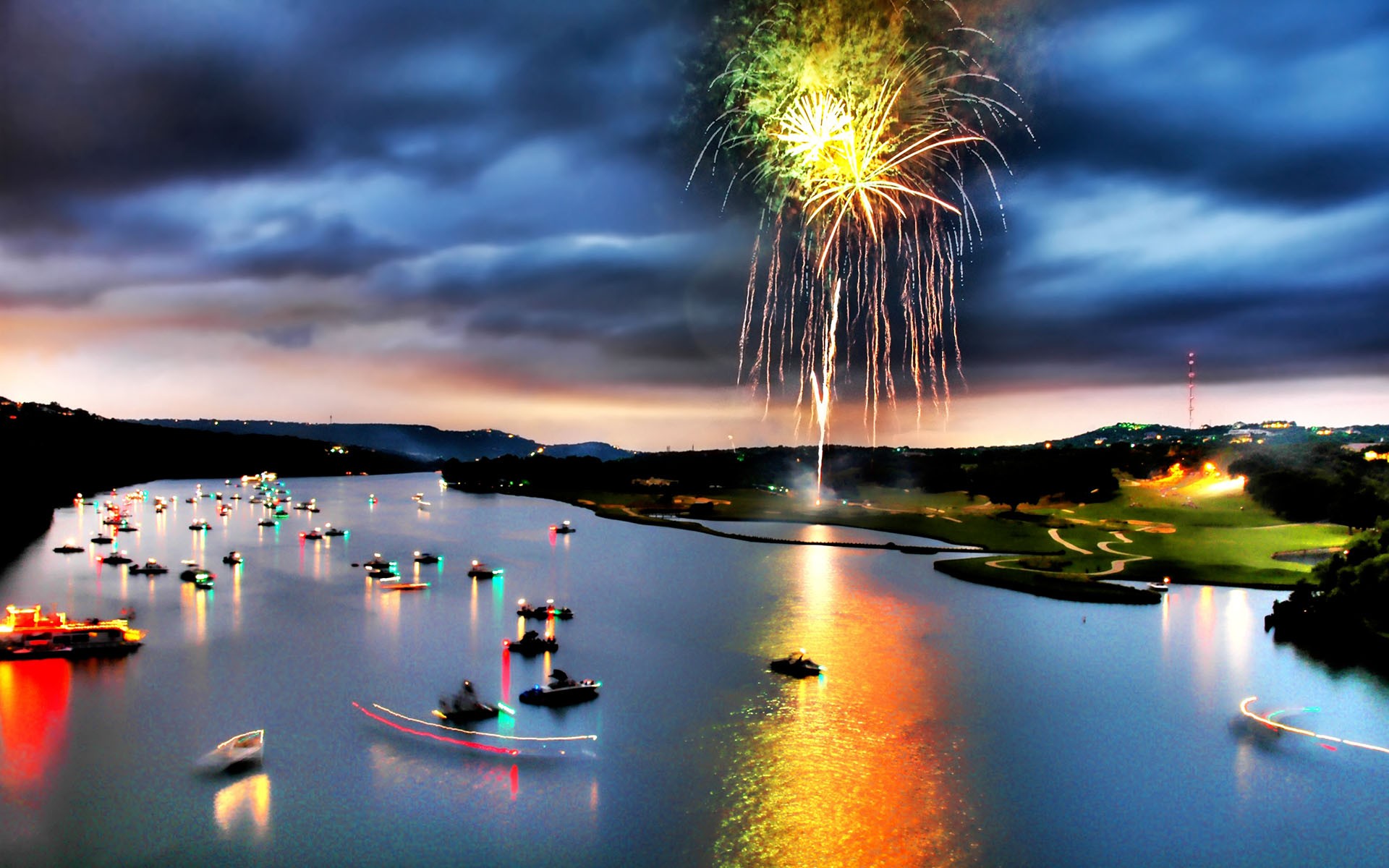 Fireworks Home Background Iphone - HD Wallpaper 