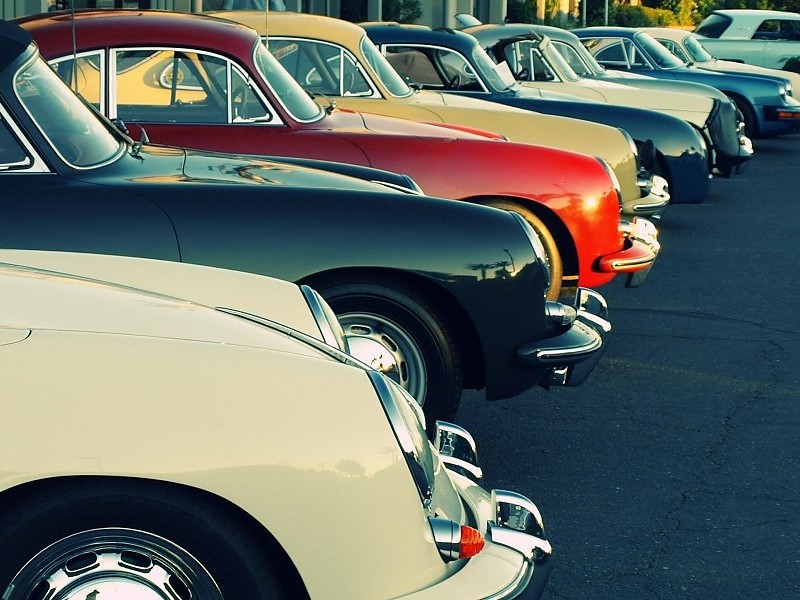 Very Cool Cars Wallpaper - Classic Car Background - HD Wallpaper 