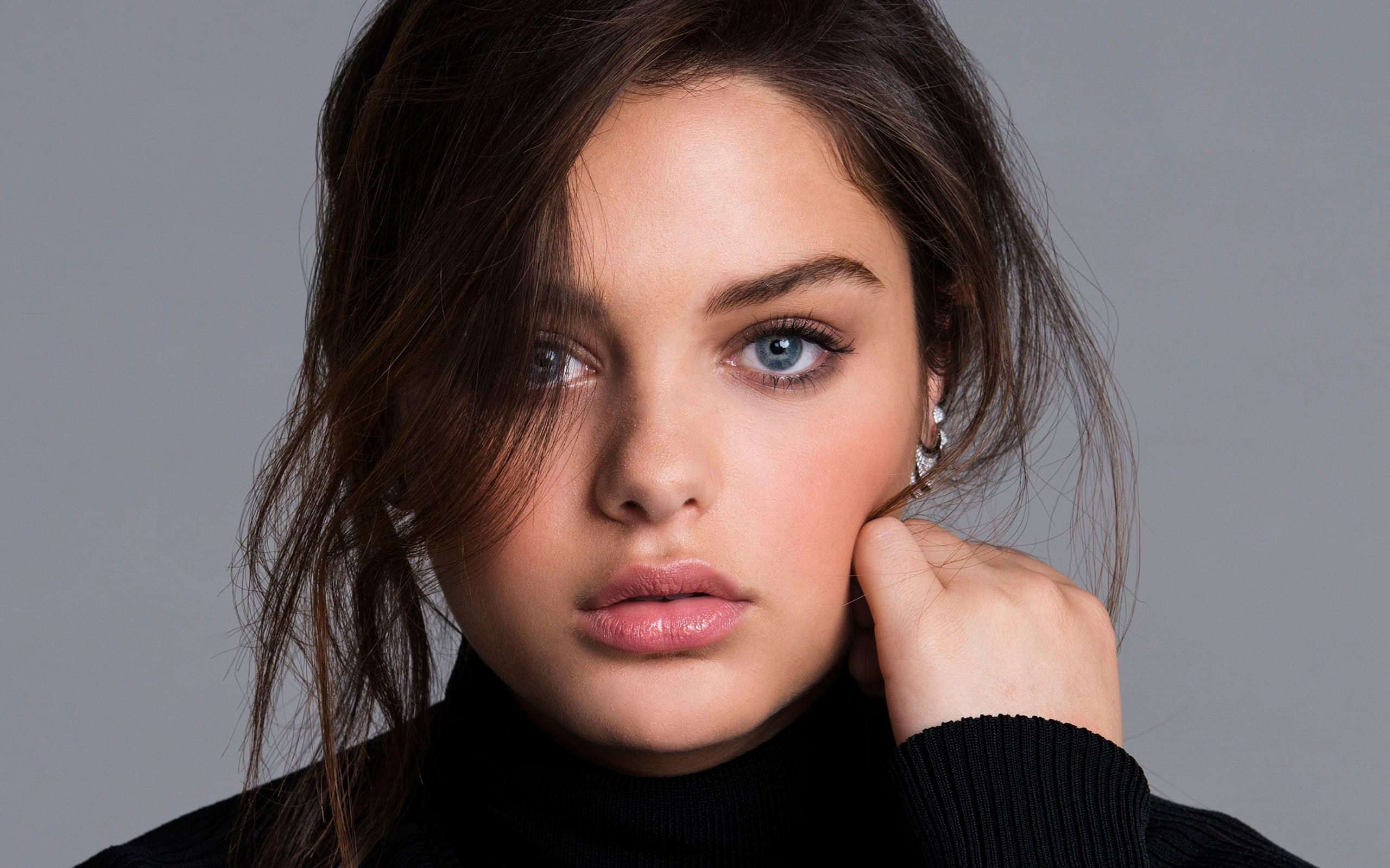 High Quality Photos Faces 2560x1600 Wallpaper Teahub Io