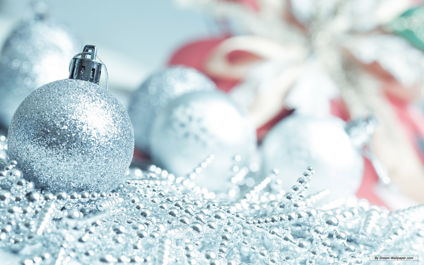 Free Holiday Wallpaper - Christmas Free - HD Wallpaper 
