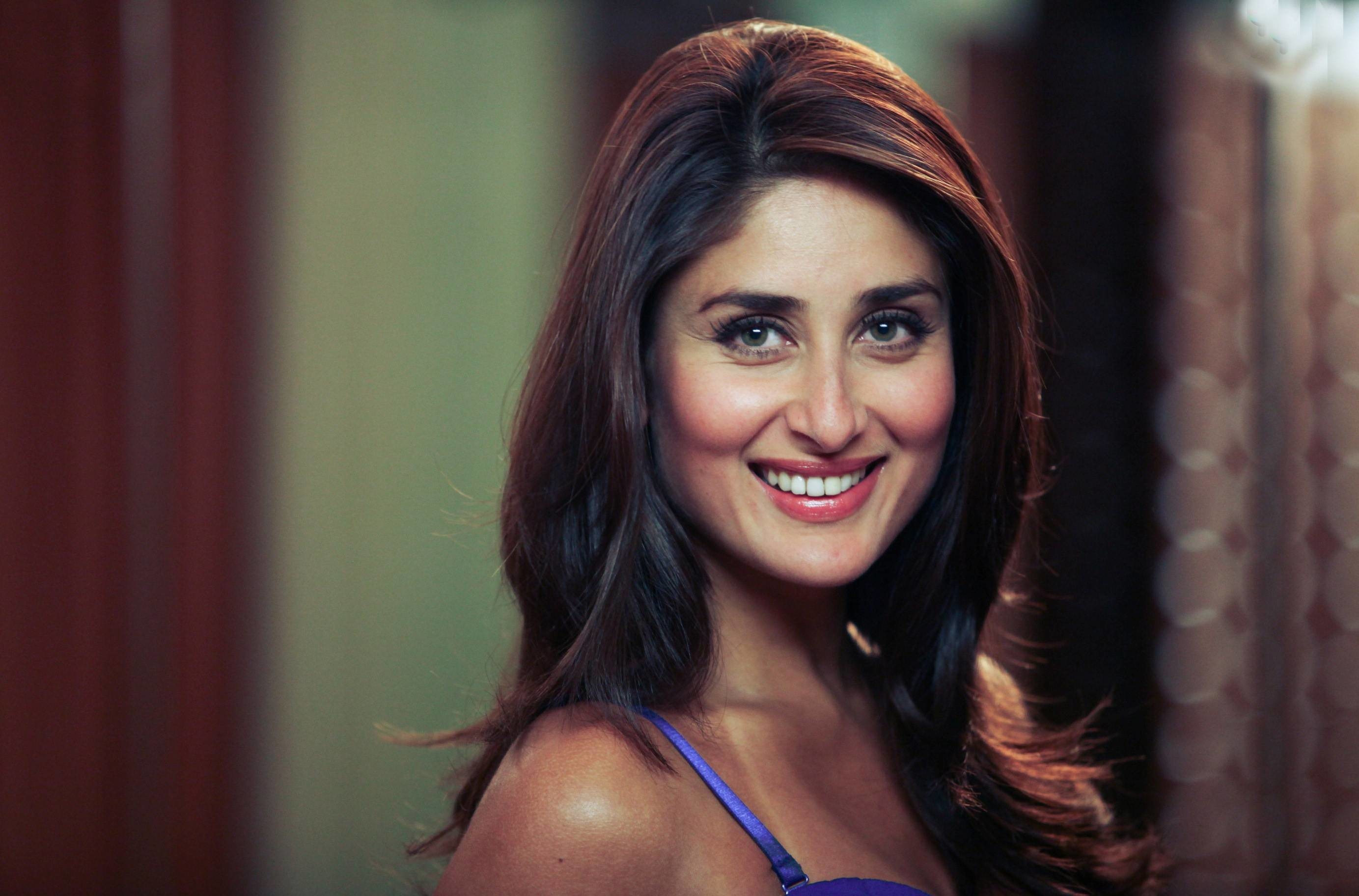 Bollywood Actress Kareena Kapoor Hd Wallpaper - Bollywood Actress Hd - HD Wallpaper 
