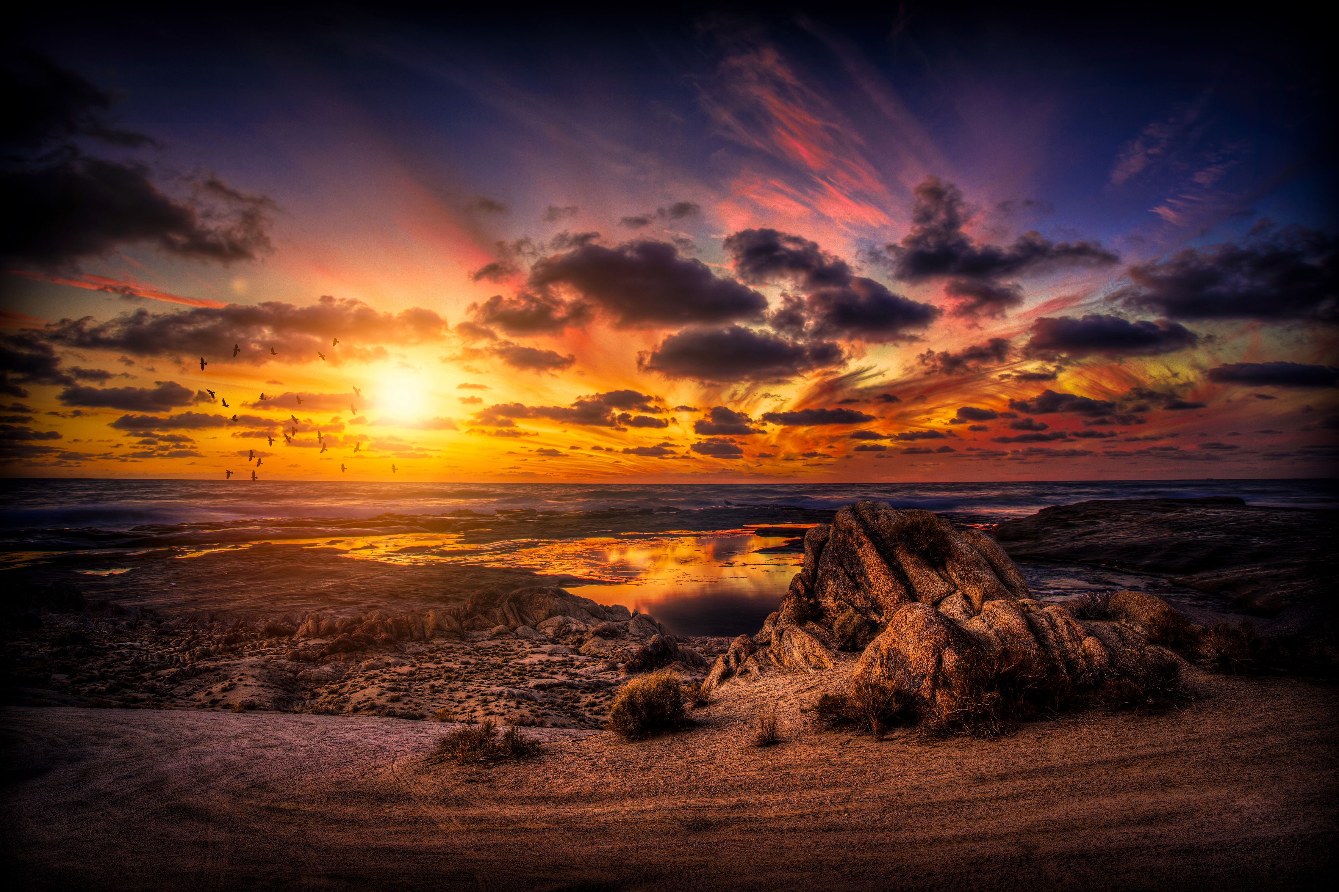 Beautiful Sunset Desktop Wallpaper Download - Sunset Desktop - HD Wallpaper 