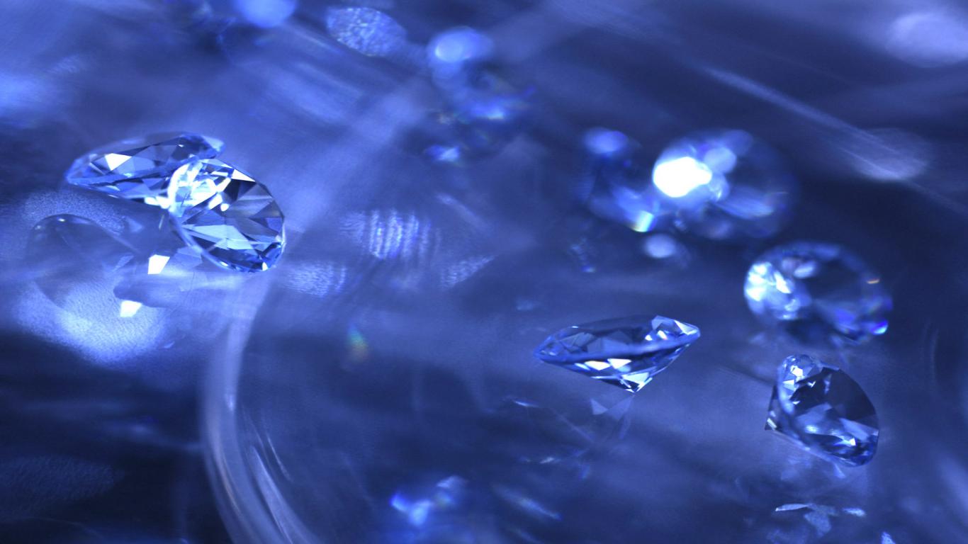 Blue Diamonds Wallpaper Wide On Wallpaper Hd 1366 X - Blue Diamond Bg -  1366x768 Wallpaper 