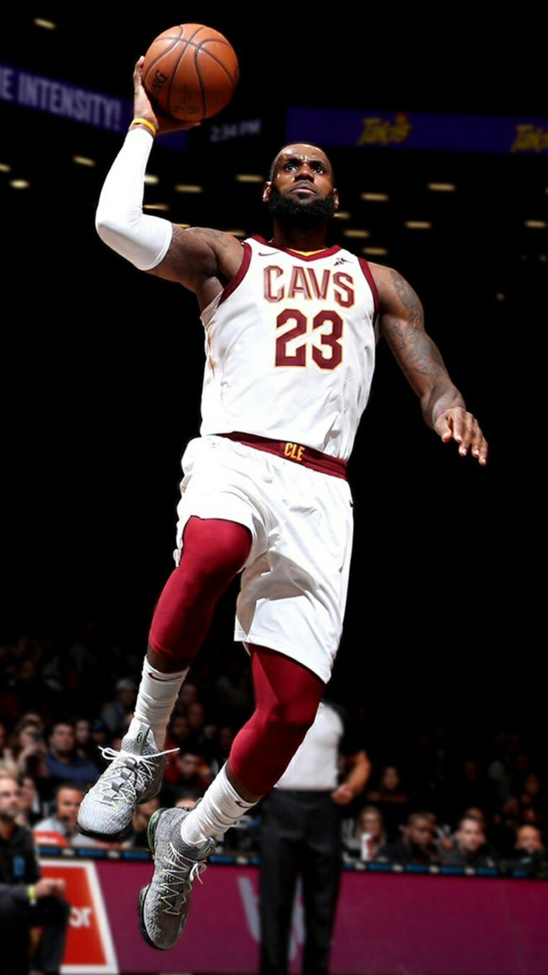 Lebron James Backgrounds » Hupages » Download Iphone - Lebron James Wallpaper Celular - HD Wallpaper 