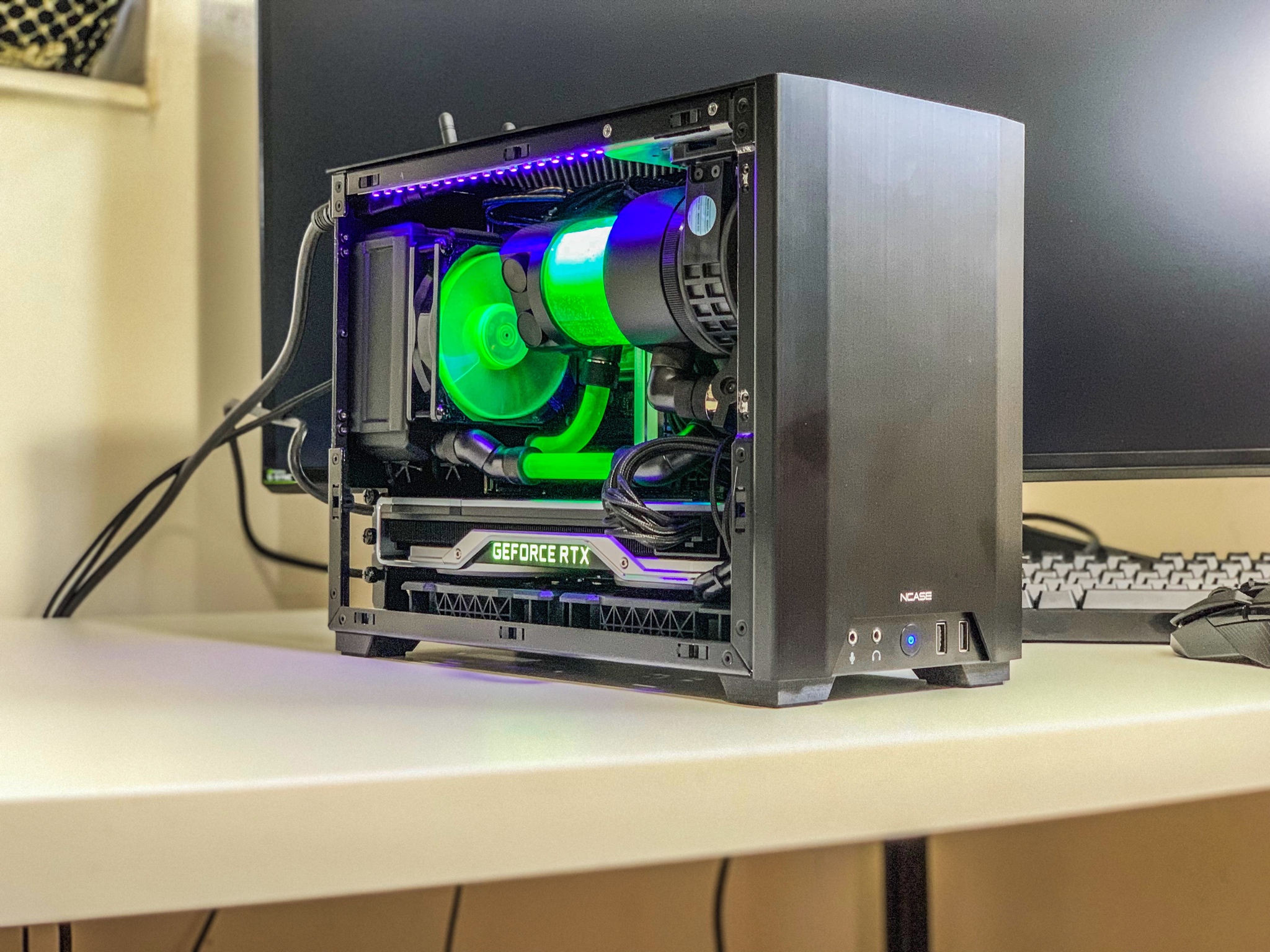 Water Image Wallpaper - HD Wallpaper 